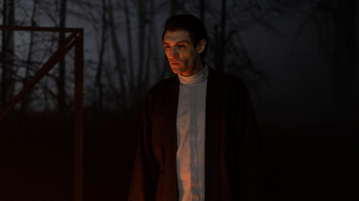 Волны (фильм, 2022)